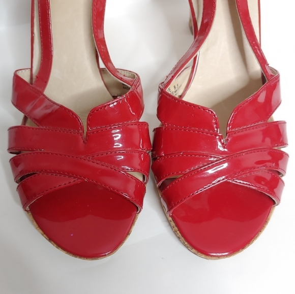 Yellow Box Laurie Bright Cherry Red Faux Leather Straps Cork Heels Size 8.5 - Picture 5 of 15